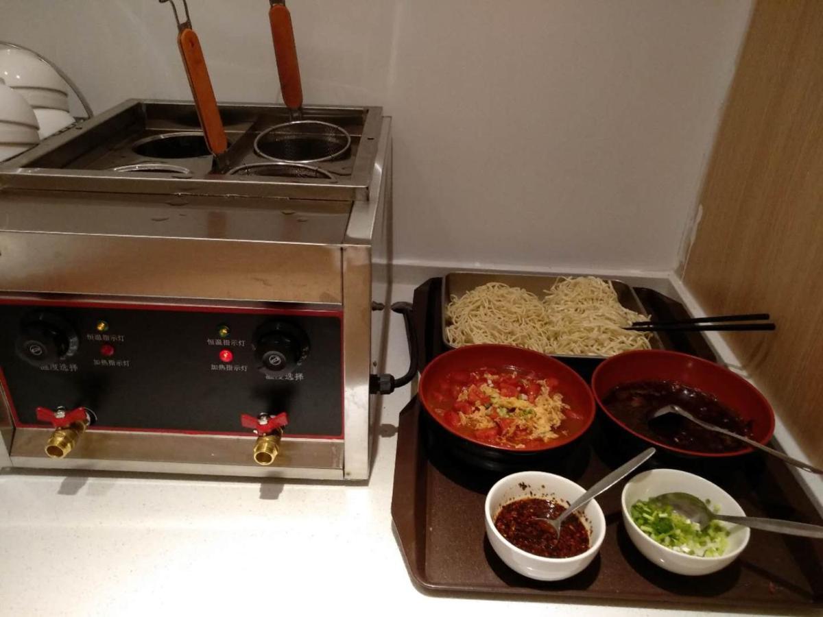 Ibis Wuhan Hankou Екстериор снимка