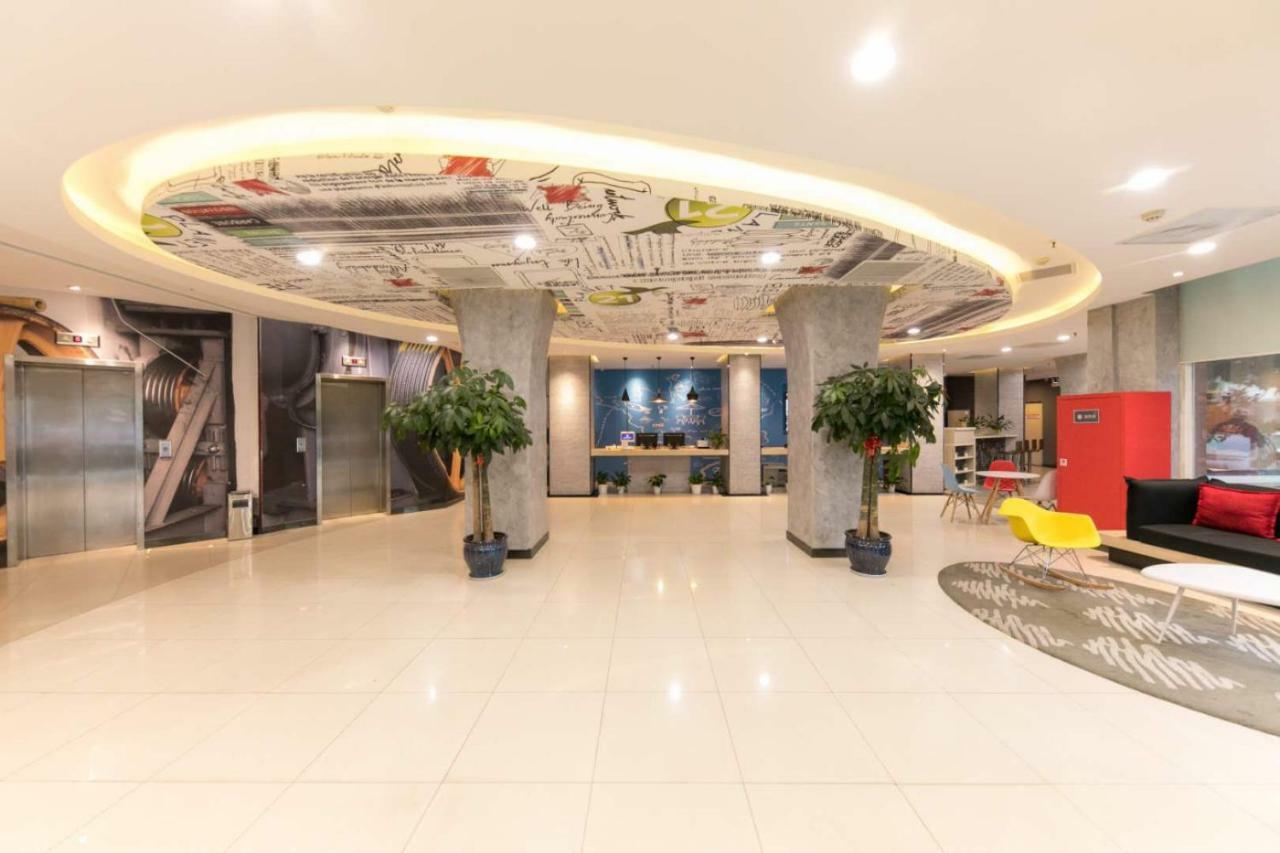 Ibis Wuhan Hankou Екстериор снимка