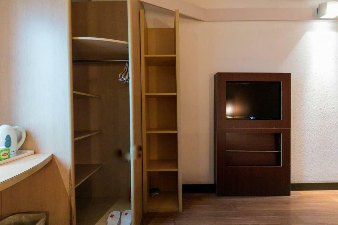 Ibis Wuhan Hankou Екстериор снимка