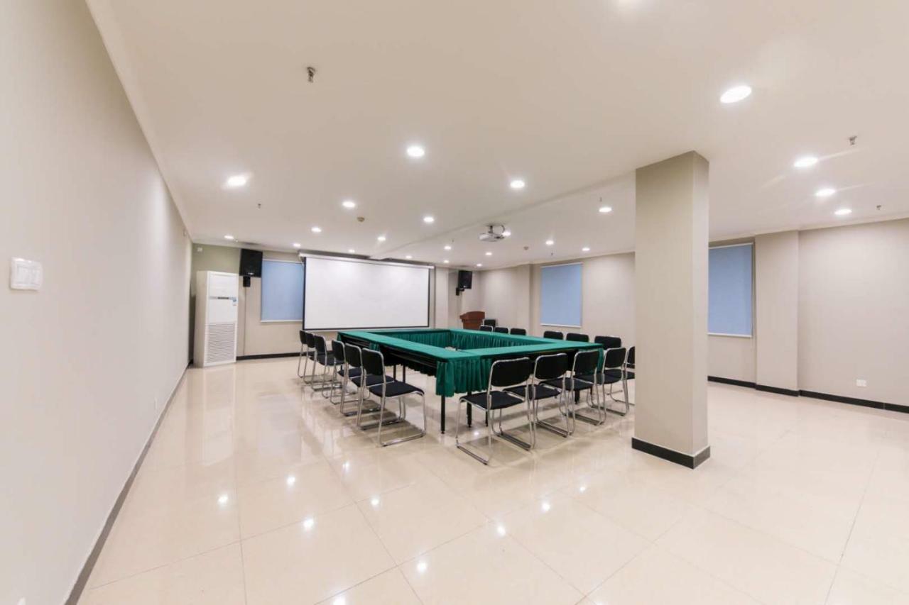Ibis Wuhan Hankou Екстериор снимка