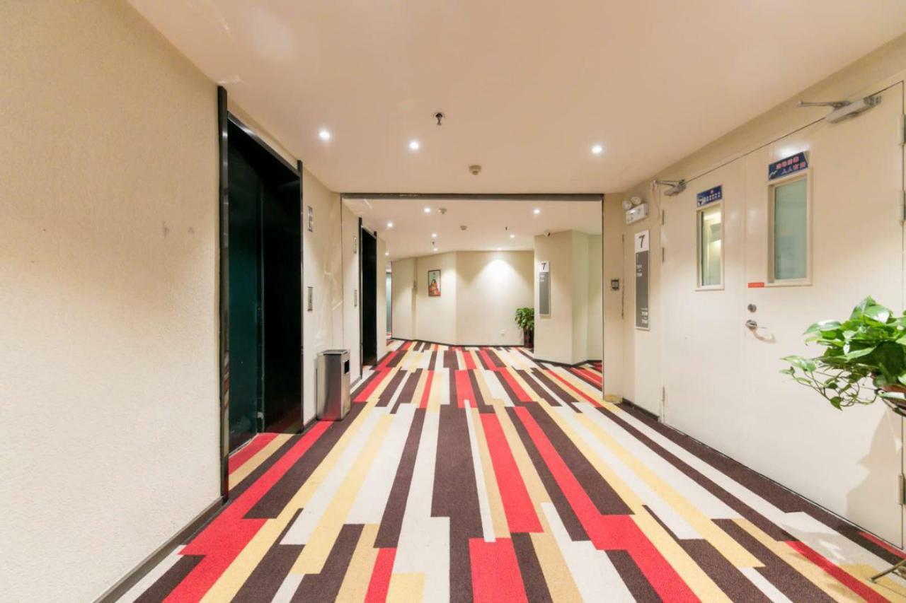 Ibis Wuhan Hankou Екстериор снимка
